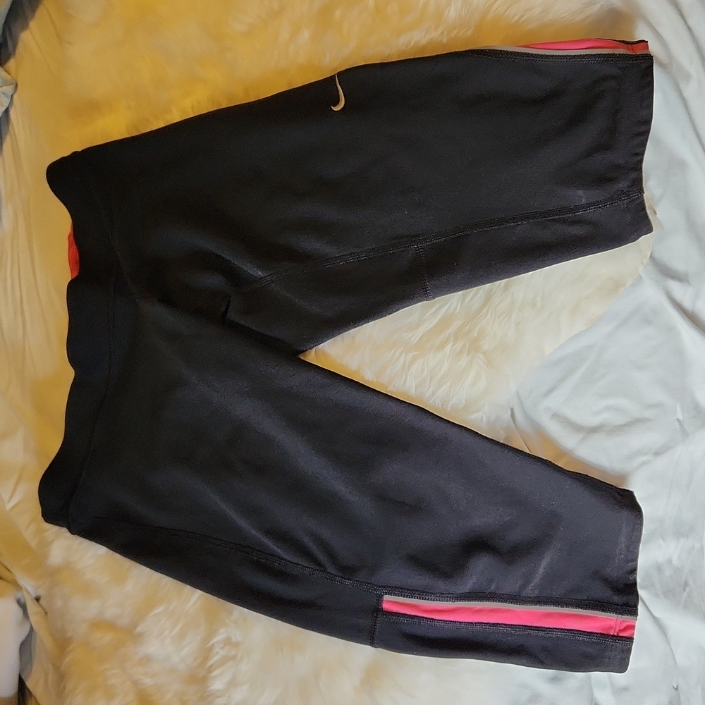 Nike Drifit capri leggings